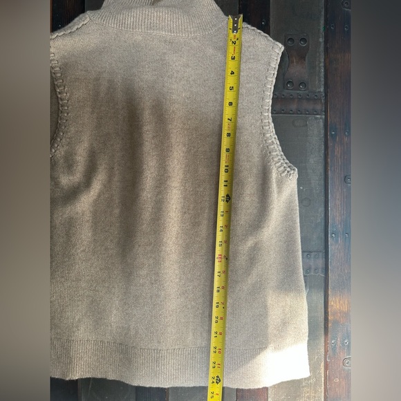 Theory 100% Cashmere Tan Cowl Turtleneck Vest Sweater Sleeveless Top, S - Picture 16 of 16